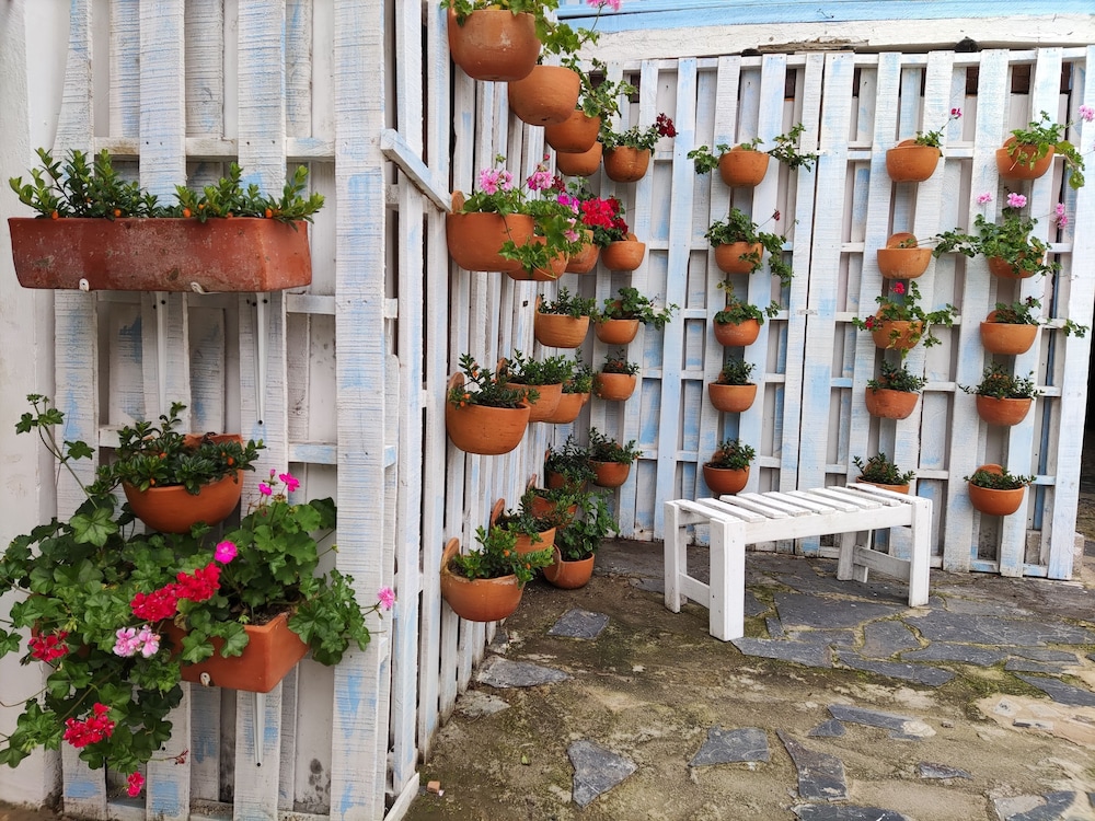 hotel laureles de la villa