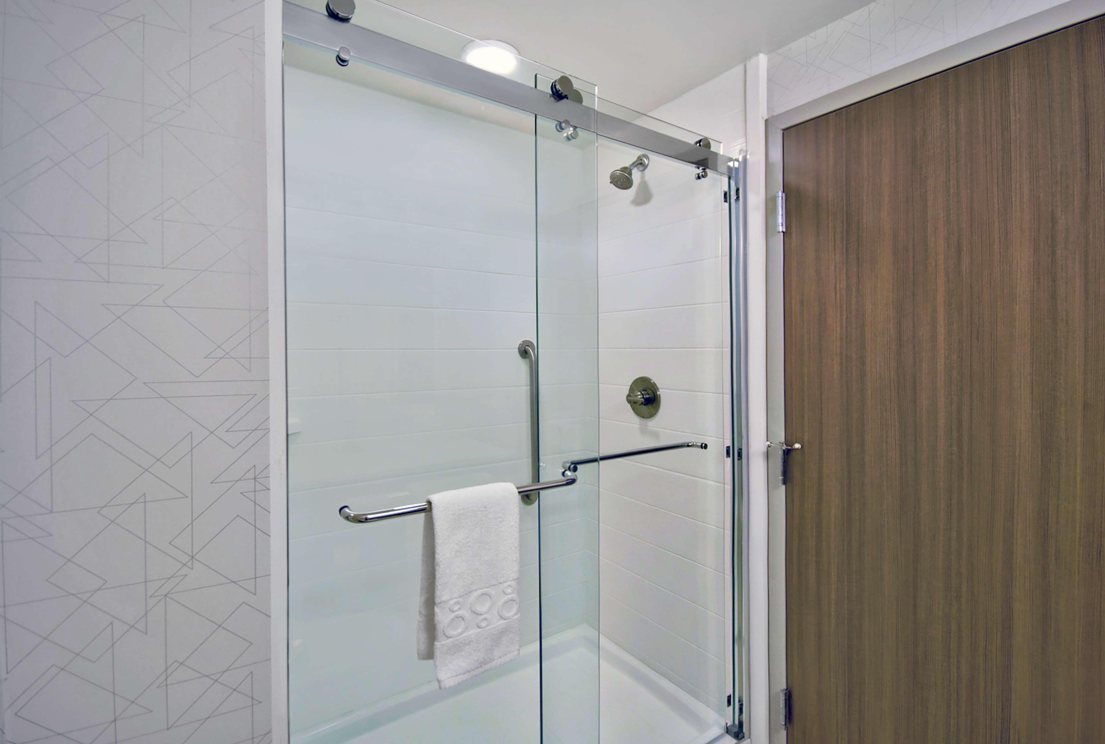 home2 suites by hilton whitestown indianapolis nw