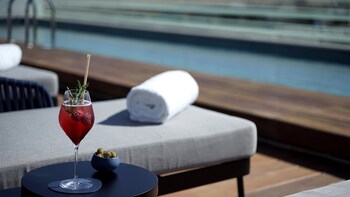 hotel indigo cagnes sur mer an ihg hotel