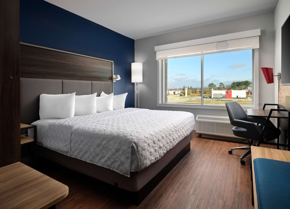 tru by hilton tupelo