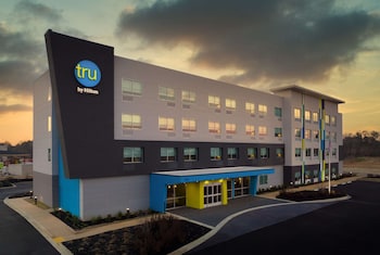 tru by hilton tupelo