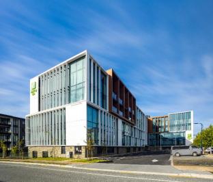 Holiday Inn Queenstown Remarkables Park, An Ihg Hotel,Lower Shotover>>Frankton,4.5 star