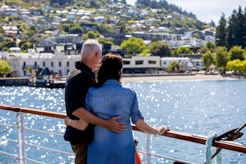 holiday inn queenstown remarkables park an ihg hotel