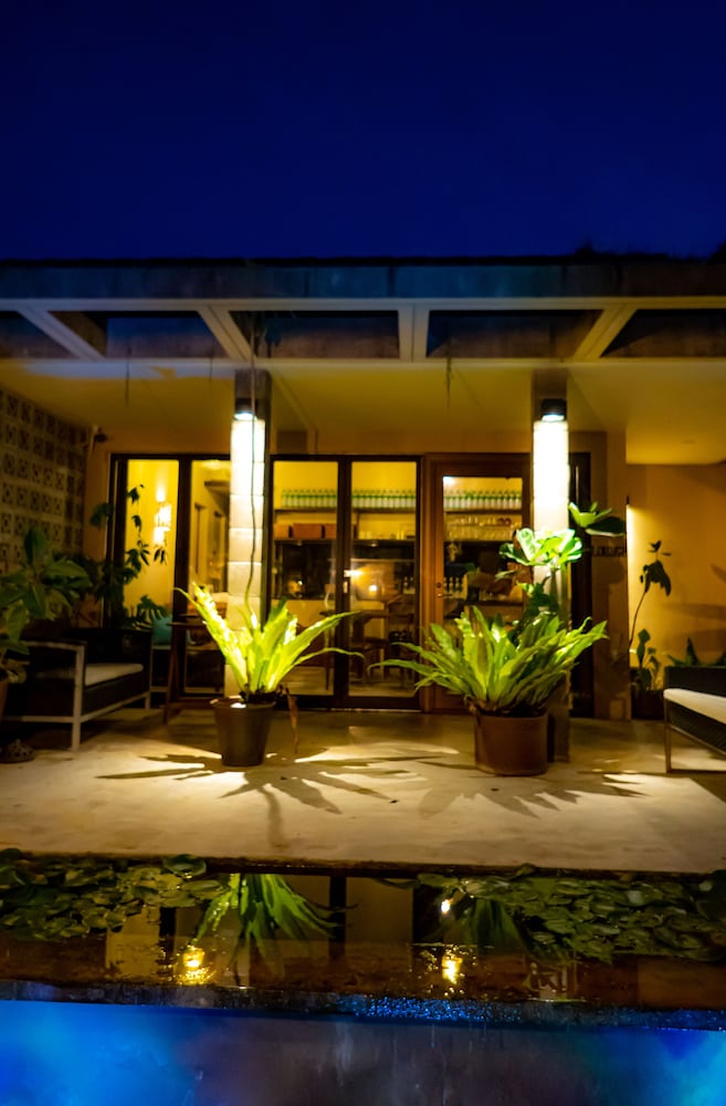 kouriisland hotel cava