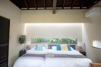 kouriisland hotel cava