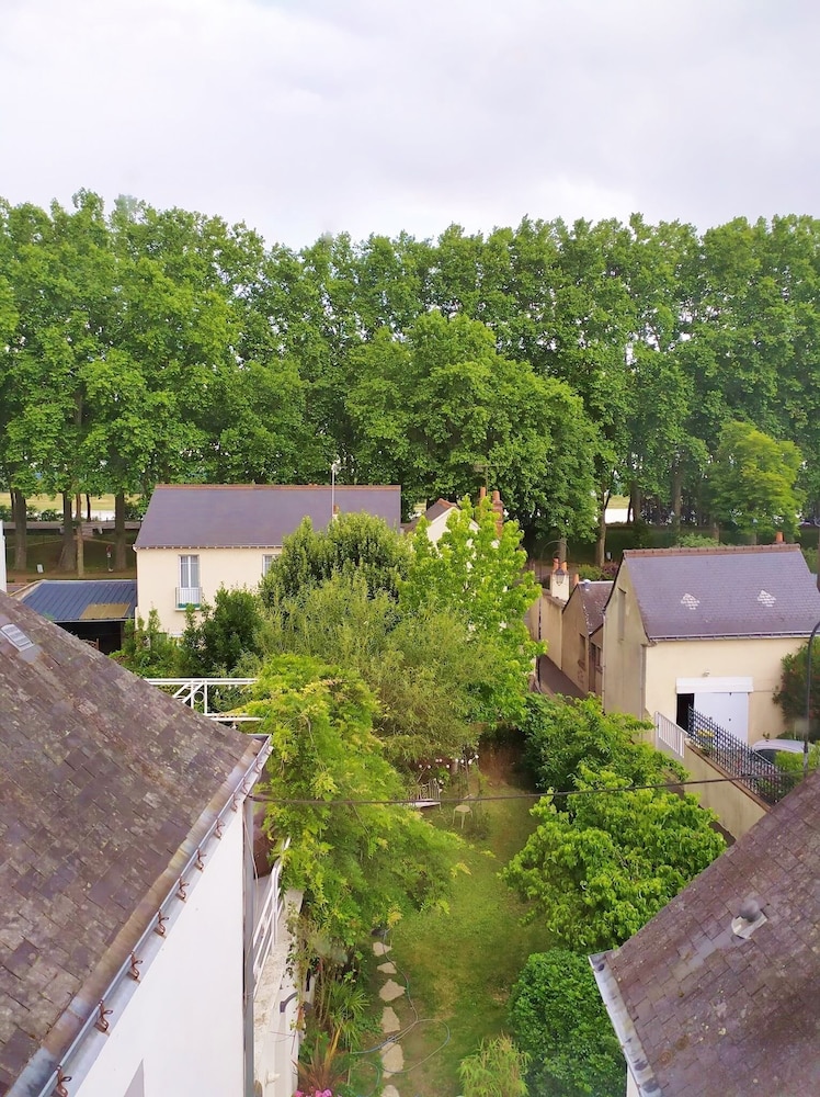 le huis clos