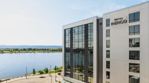 indigo vancouver dwtn portland area