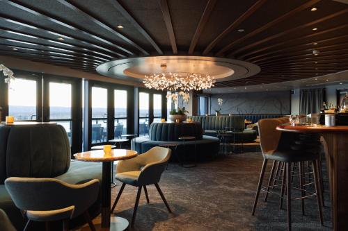 indigo vancouver dwtn portland area
