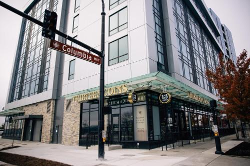 indigo vancouver dwtn portland area