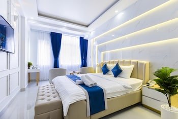 venice 1 hotel