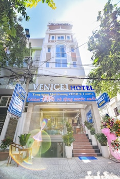 venice 1 hotel
