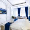 venice 1 hotel