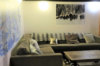 sowell residences cret voland