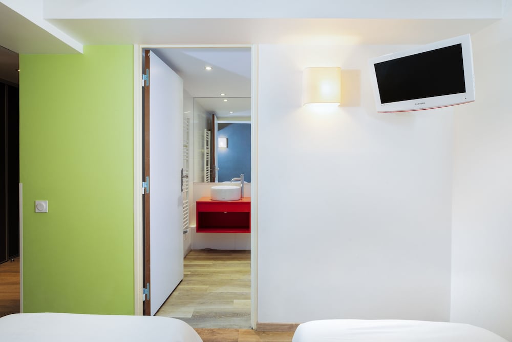 sowell residences cret voland