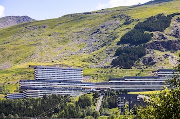 sowell residences cret voland