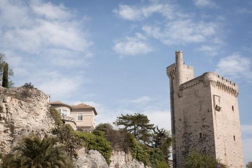 zenao apparthotel villeneuve les avignon