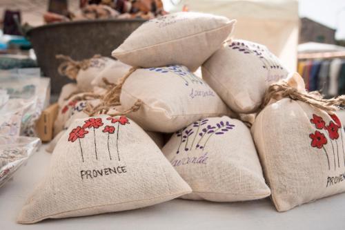 villeneuve les avignon