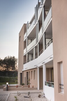 villeneuve les avignon