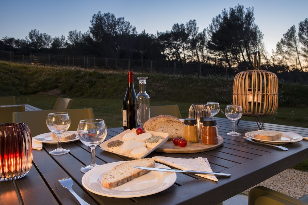 villeneuve les avignon