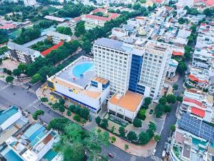 elephants hotel buon ma thuot