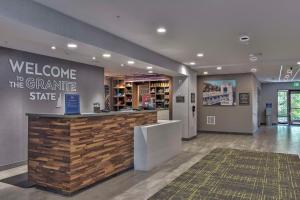Hampton Inn & Suites Keene,,3 star