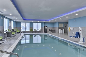 hampton inn and suites keene