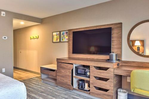 hampton inn and suites keene