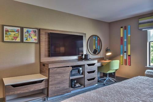 hampton inn and suites keene