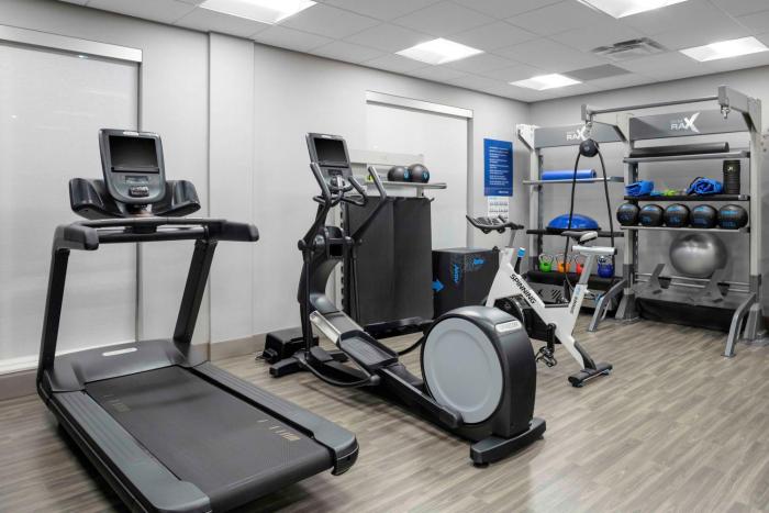 hampton inn and suites cedar park north austin