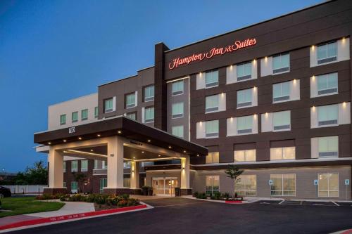 hampton inn and suites cedar park north austin