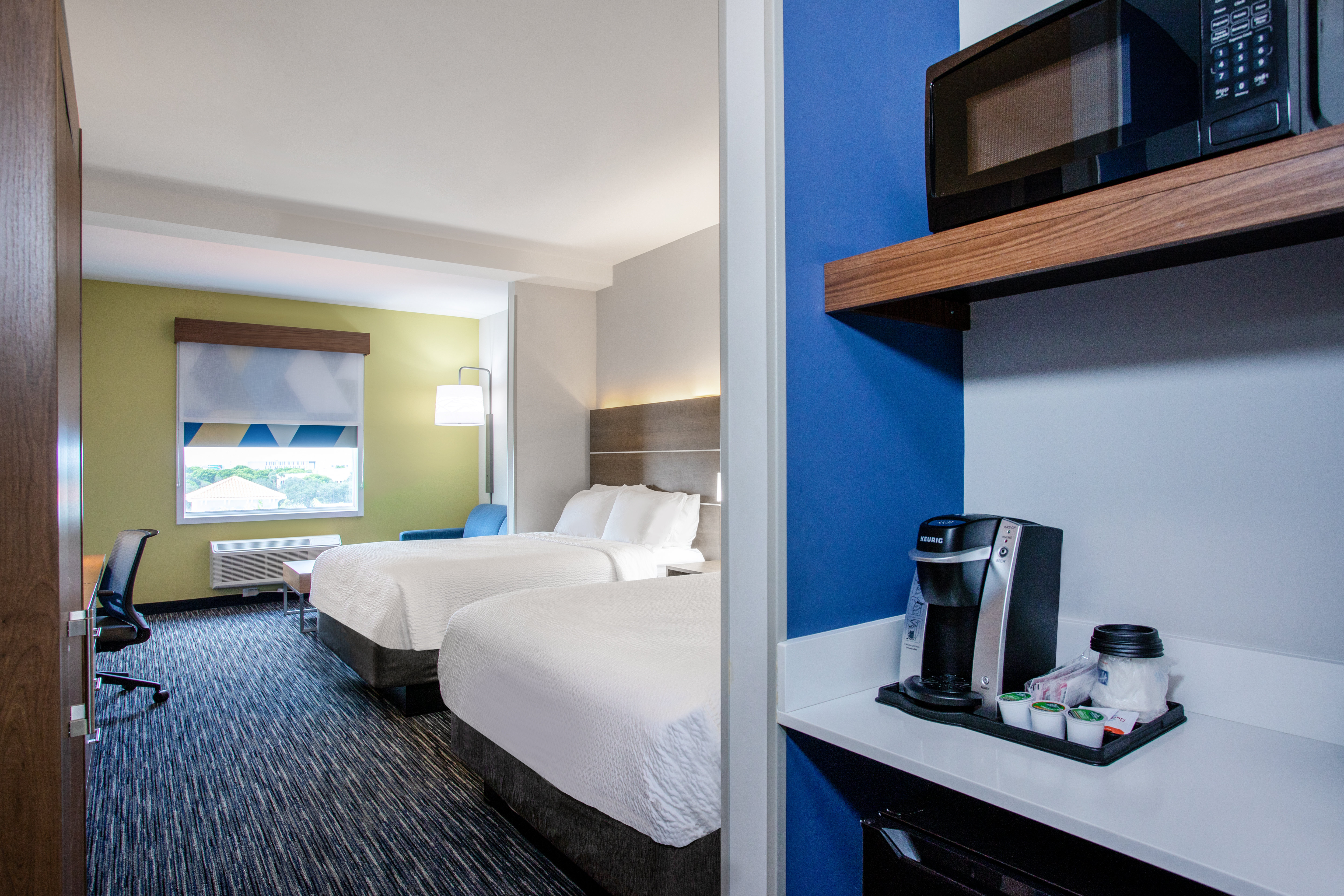 holiday inn express and suites miramar an ihg hotel