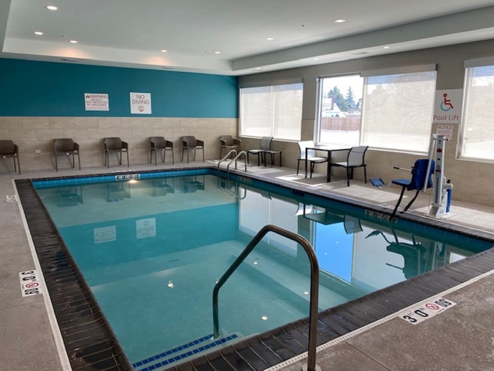 avid hotels chicago o hare des plaines