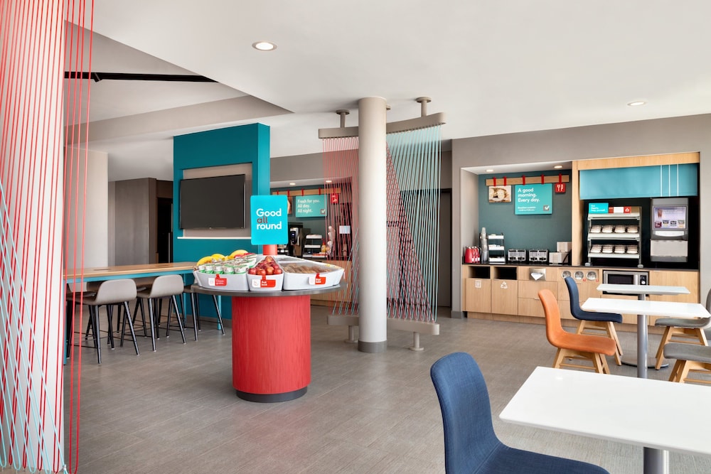 avid hotels chicago o hare des plaines