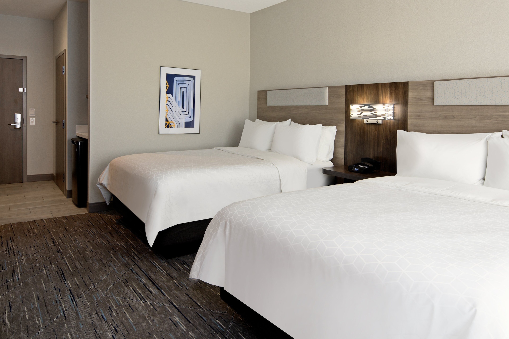holiday inn express and suites palm desert millennium