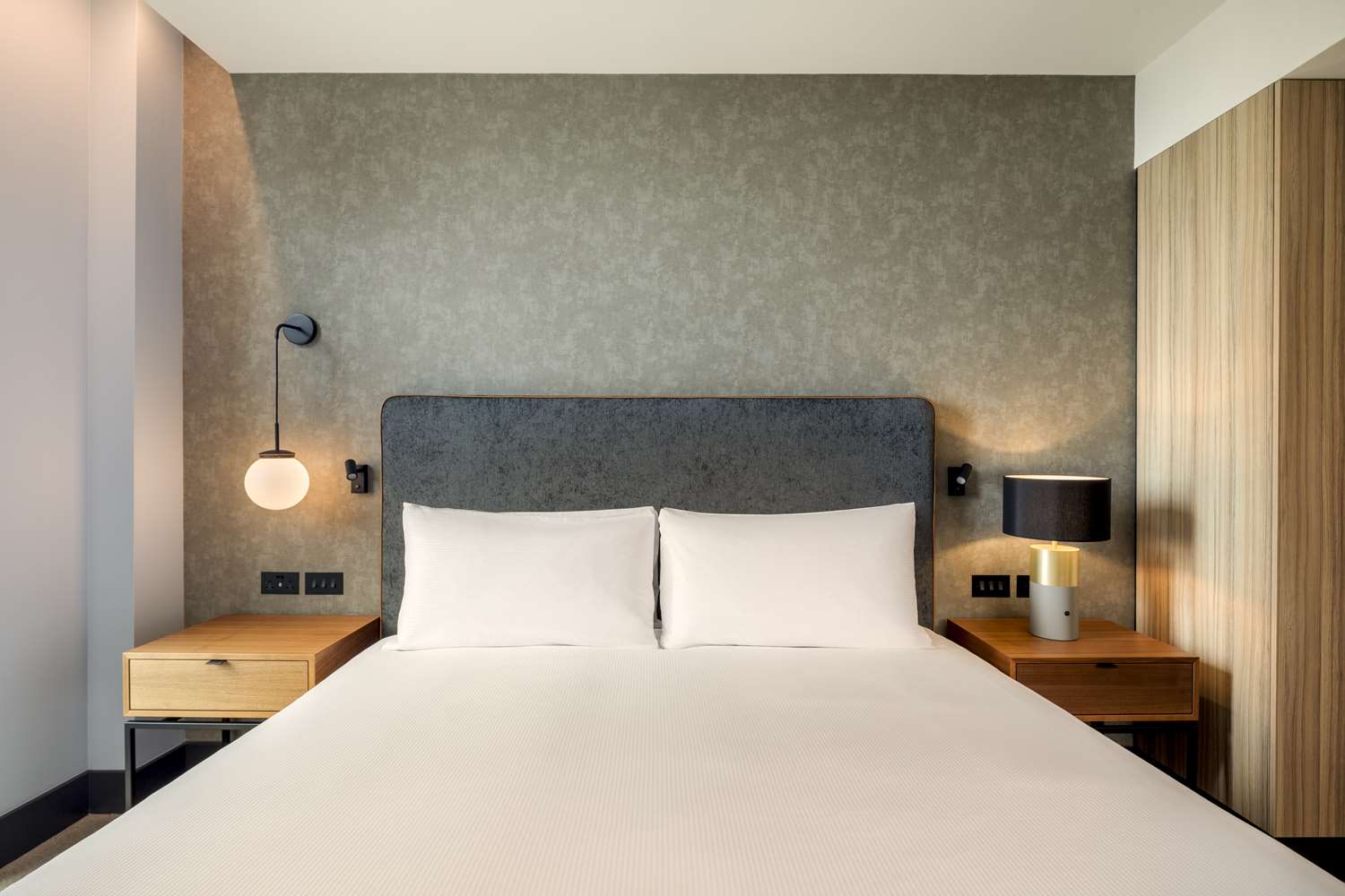 hilton woking