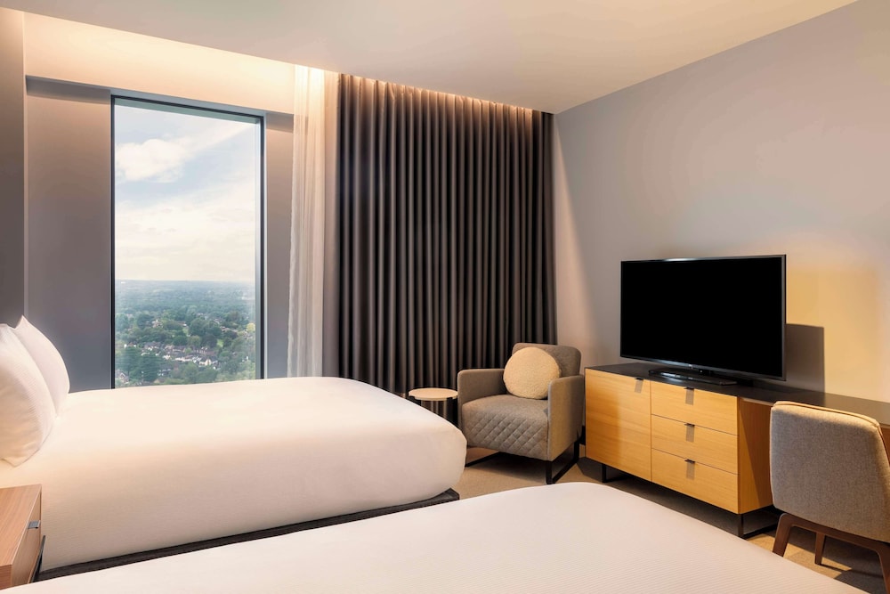 hilton woking