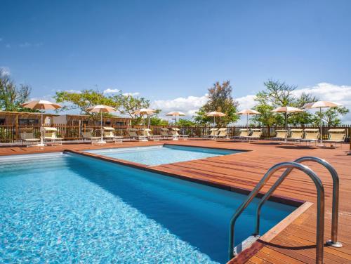 pineta beach village