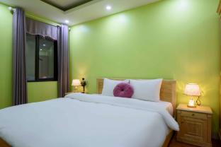 golden lotus airport hotel