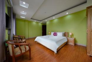 golden lotus airport hotel