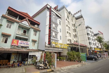 golden lotus airport hotel