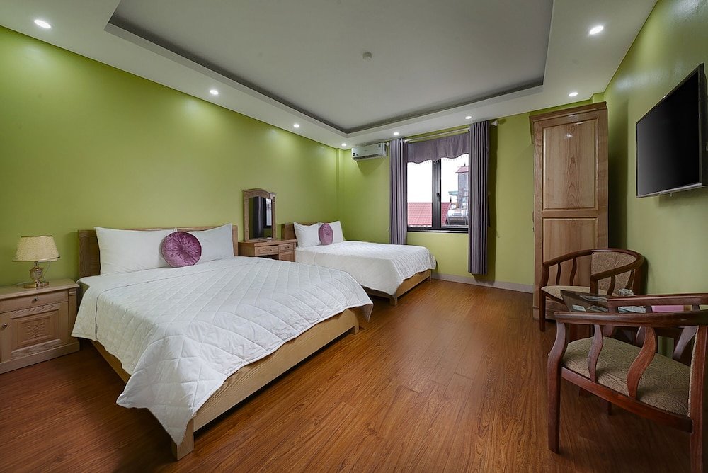 golden lotus airport hotel