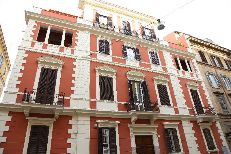 Maximus,Near Colosseum,3 star