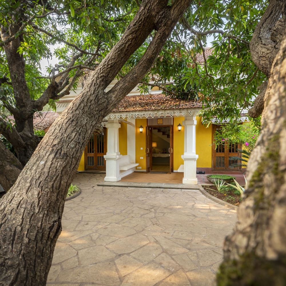 ama stays and trails chikoo villa goa