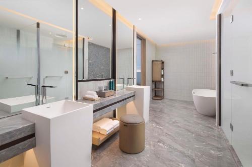 doubletree by hilton kunming airport