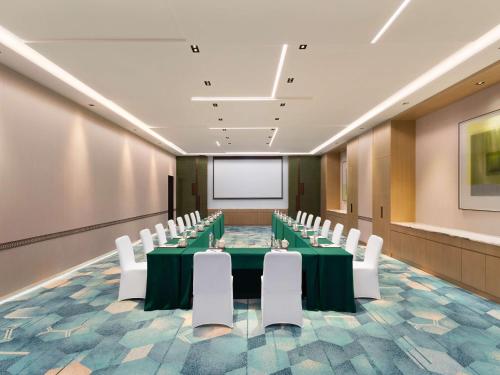 doubletree by hilton kunming airport