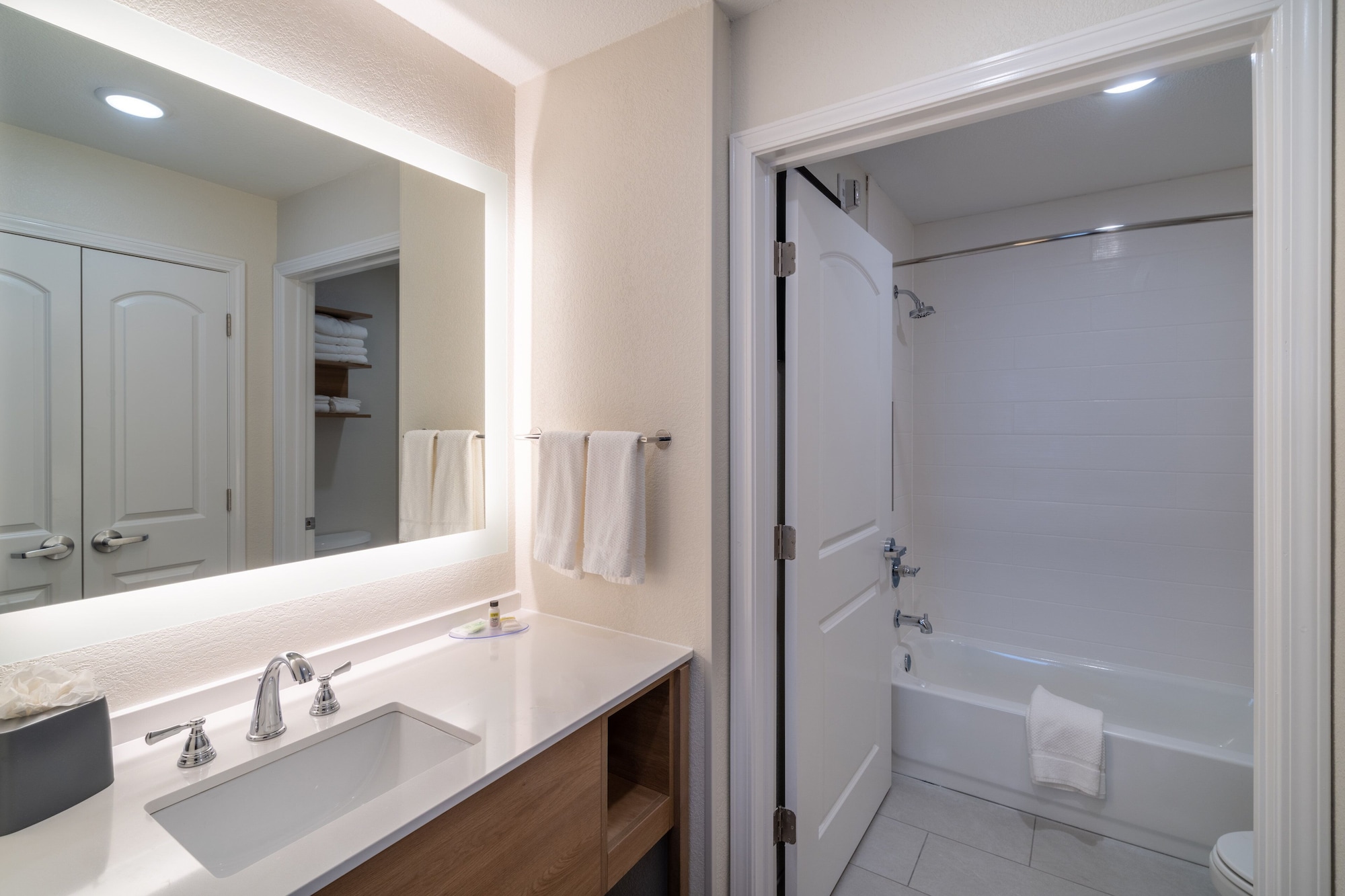 staybridge suites flowood nw jackson an ihg hotel