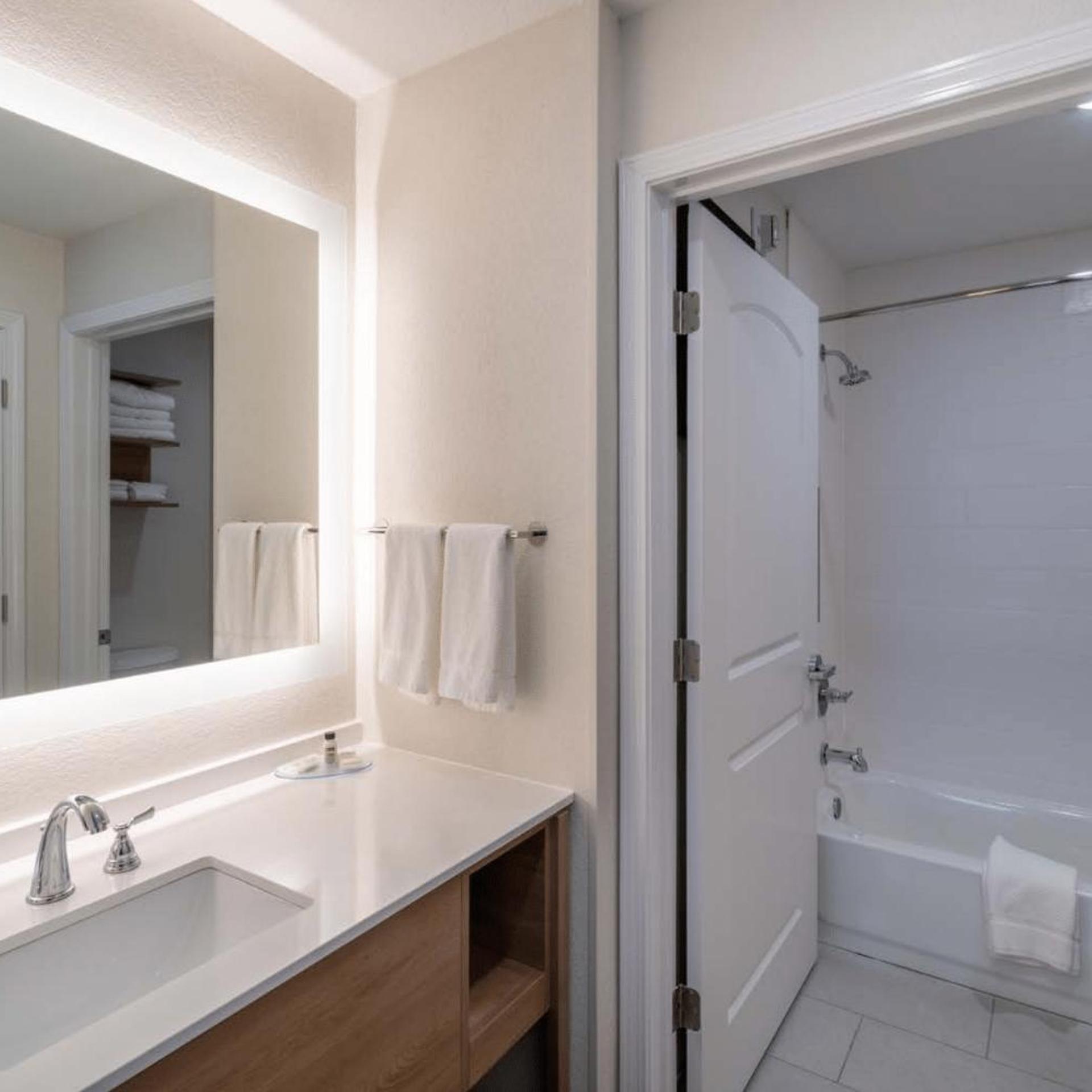 staybridge suites flowood nw jackson an ihg hotel