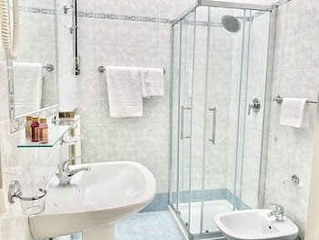 lennesima osteria con alloggio bike hotel