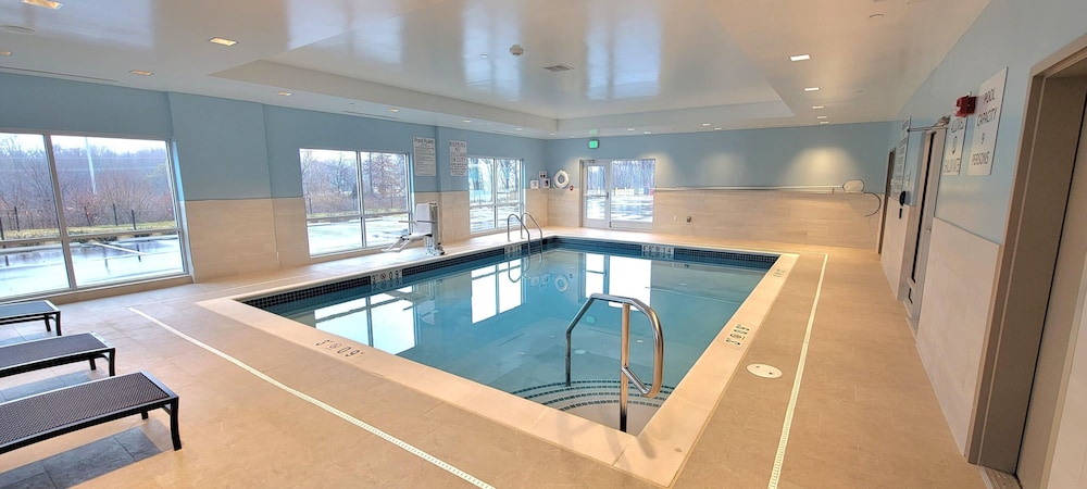 holiday inn express white marsh an ihg hotel
