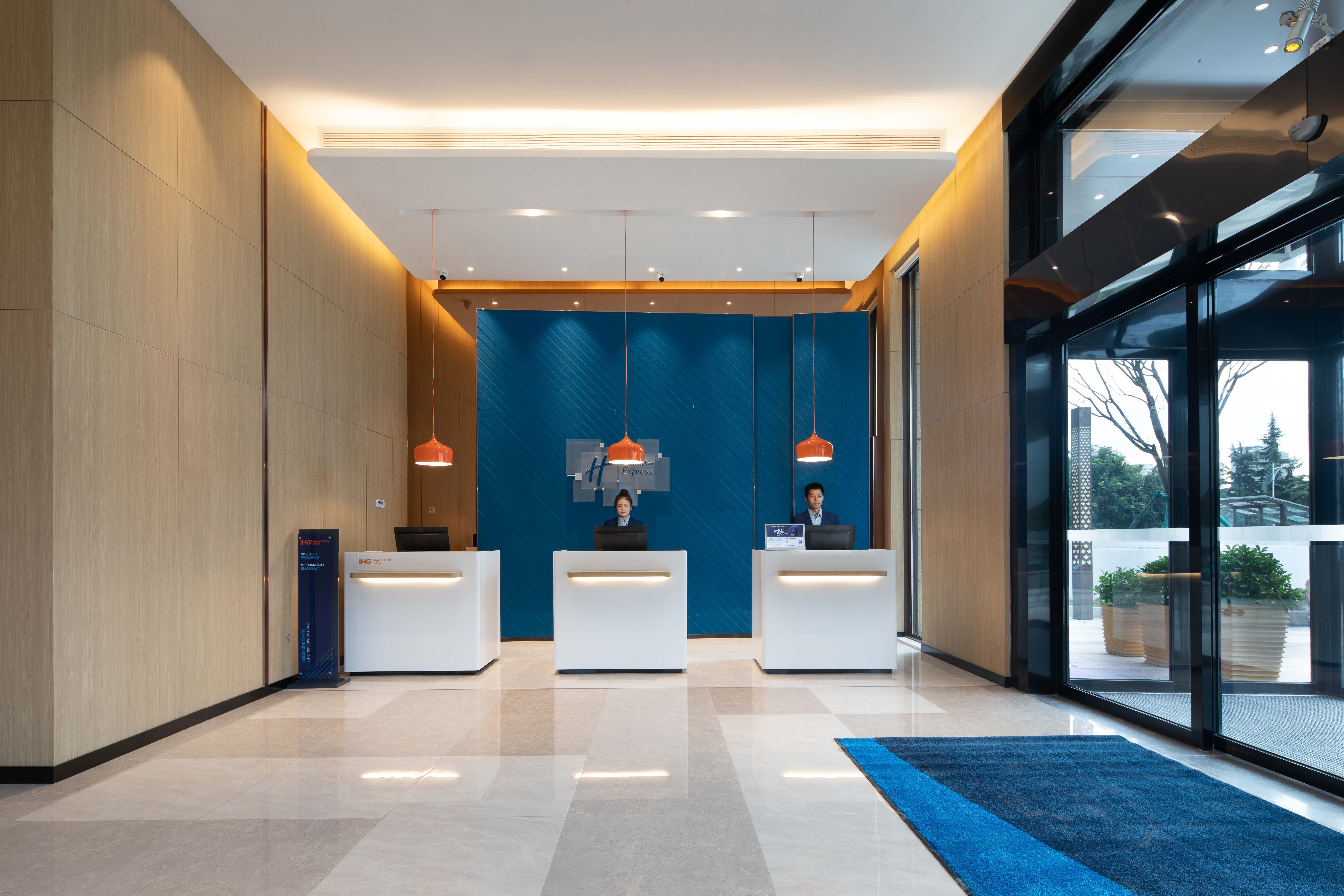 holiday inn express xian high tech south an ihg hotel